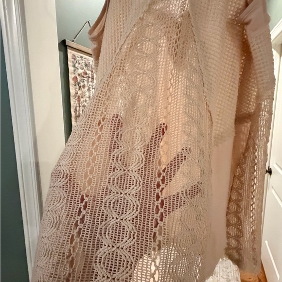 POL Lace-Up Beige Tank Top - Picture 3 of 6